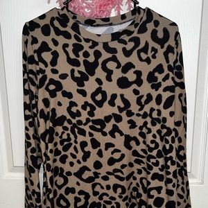 Leopard Long sleeve blouse